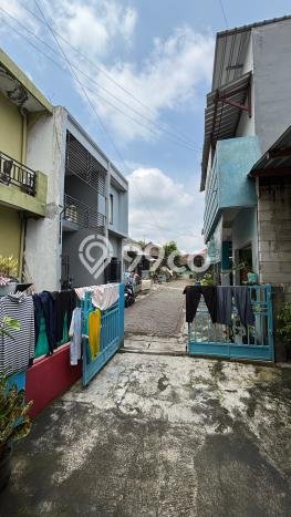 Kost Dijual Lokasi Tembalang, Semarang, Spesifikasi 14 Kamar Tidur dan Luas 200m2 Kost Dijual Lokasi Tembalang, Semarang, Spesifikasi 14 Kamar Tidur dan Luas 200m2