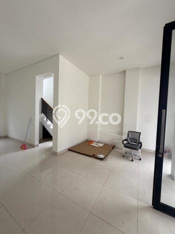 FOR RENT! Ruko di BSD City Cocok untuk Bisnis 190m2 FOR RENT! Ruko di BSD City Cocok untuk Bisnis 190m2