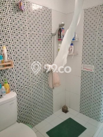 Rumah Modern 4 Kamar LT 144m2 di BSD Griya Loka Rumah Modern 4 Kamar LT 144m2 di BSD Griya Loka