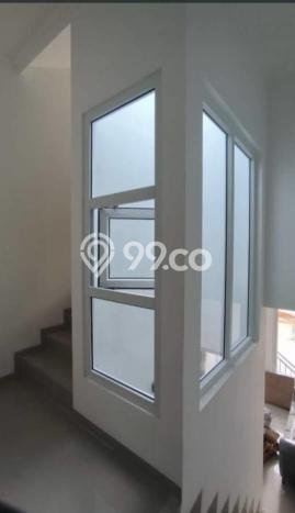 Rumah Strategis Minimalis Lb 75m2 di Kelapa Gading, Jakarta Utara Rumah Strategis Minimalis Lb 75m2 di Kelapa Gading, Jakarta Utara