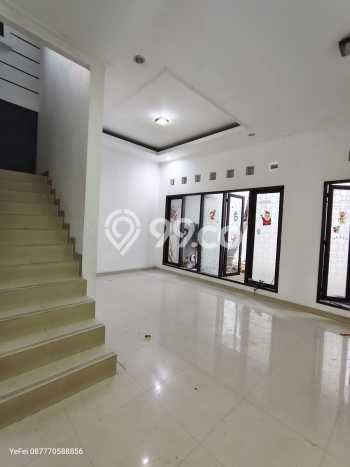 Rumah Disewakan Jakarta Utara LT 200m2 LB 300m2 Area Sunter Rumah Disewakan Jakarta Utara LT 200m2 LB 300m2 Area Sunter