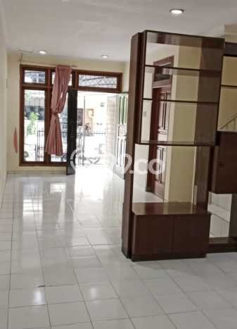 Rumah Modern LB/LT 150m2/90m2 Dijual di Sunter, Jakarta Utara Rumah Modern LB/LT 150m2/90m2 Dijual di Sunter, Jakarta Utara