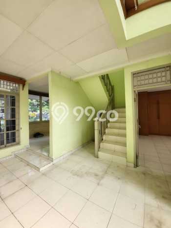 Rumah Luxury Modern Siap Huni di Sektor 9-Bintaro Tangerang Selatan Rumah Luxury Modern Siap Huni di Sektor 9-Bintaro Tangerang Selatan