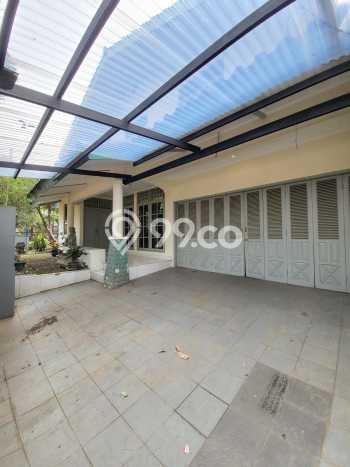 Rumah Luxury Modern Siap Huni di Sektor 9-Bintaro Tangerang Selatan Rumah Luxury Modern Siap Huni di Sektor 9-Bintaro Tangerang Selatan