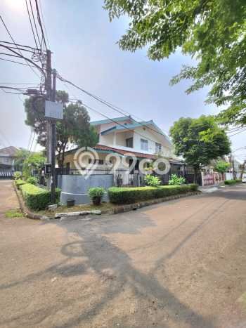 Rumah Luxury Modern Siap Huni di Sektor 9-Bintaro Tangerang Selatan Rumah Luxury Modern Siap Huni di Sektor 9-Bintaro Tangerang Selatan