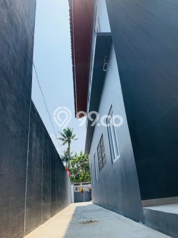 Rumah Kost Dijual di Jagakarsa, Jakarta Selatan, 12 KT, 12 KM, Bangunan 800m2 Rumah Kost Dijual di Jagakarsa, Jakarta Selatan, 12 KT, 12 KM, Bangunan 800m2