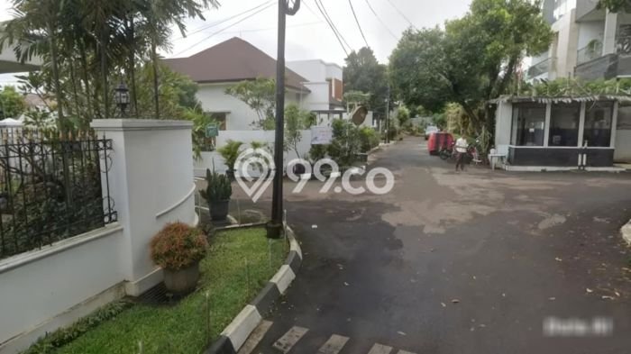 Dijual Rumah Luas Megah Dengan View Cantik di Pejaten, Jakarta Selatan Dijual Rumah Luas Megah Dengan View Cantik di Pejaten, Jakarta Selatan