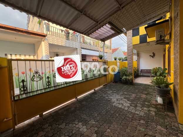 Rumah Luas Asri 3 KT Siap Pakai di Jatiwaringin Bekasi Rumah Luas Asri 3 KT Siap Pakai di Jatiwaringin Bekasi