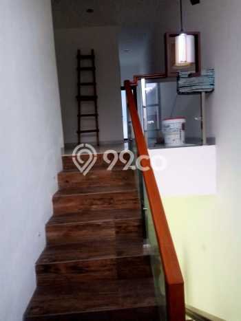 Dijual Rumah Eksklusif 4 KT di Jatiwaringin, Bekasi Dijual Rumah Eksklusif 4 KT di Jatiwaringin, Bekasi