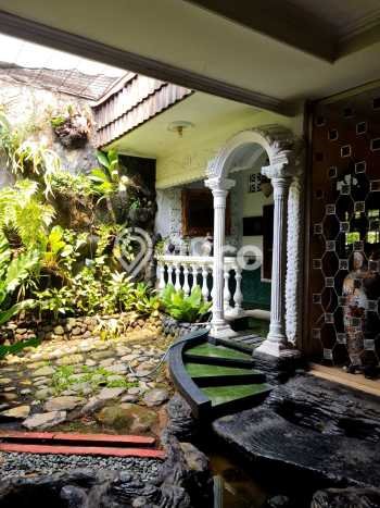 Jual Rumah Mewah Megah Dengan View Cantik di Pondok Kelapa, Jakarta Timur Jual Rumah Mewah Megah Dengan View Cantik di Pondok Kelapa, Jakarta Timur