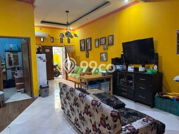 Rumah Luas Asri 3 KT Siap Pakai di Jatiwaringin Bekasi Rumah Luas Asri 3 KT Siap Pakai di Jatiwaringin Bekasi