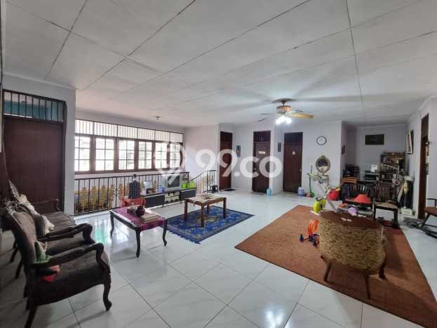 Jual Rumah Mewah Elegan Dengan View Cantik di Pejaten, Jakarta Selatan Jual Rumah Mewah Elegan Dengan View Cantik di Pejaten, Jakarta Selatan