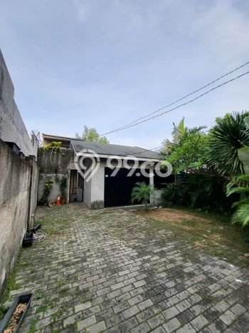 Rumah Eksklusif Dijual LT 255m2 di Ciputat, Tangerang Selatan Rumah Eksklusif Dijual LT 255m2 di Ciputat, Tangerang Selatan