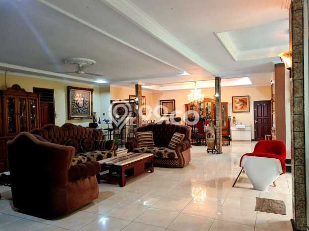 Jual Rumah Mewah Megah Dengan View Cantik di Pondok Kelapa, Jakarta Timur Jual Rumah Mewah Megah Dengan View Cantik di Pondok Kelapa, Jakarta Timur