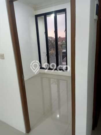 Jual Rumah Eksklusif 4 KT di Jatiwaringin, Bekasi Jual Rumah Eksklusif 4 KT di Jatiwaringin, Bekasi