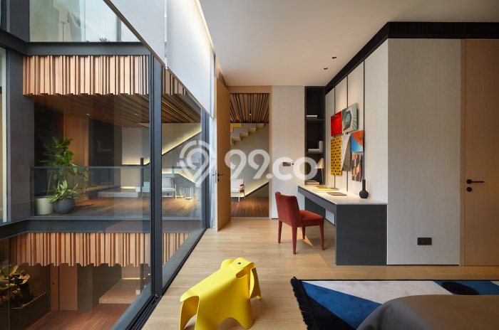 Rumah Luxury Modern Siap Huni di Senayan Jakarta Selatan Rumah Luxury Modern Siap Huni di Senayan Jakarta Selatan