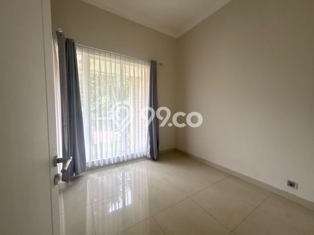 Rumah Sewa Tangerang Selatan LT 204m2 LB 230m2 Kawasan Bintaro Rumah Sewa Tangerang Selatan LT 204m2 LB 230m2 Kawasan Bintaro