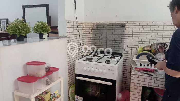 Rumah Minimalis 2 KT di Bintaro Tangerang Selatan Unfurnished Rumah Minimalis 2 KT di Bintaro Tangerang Selatan Unfurnished