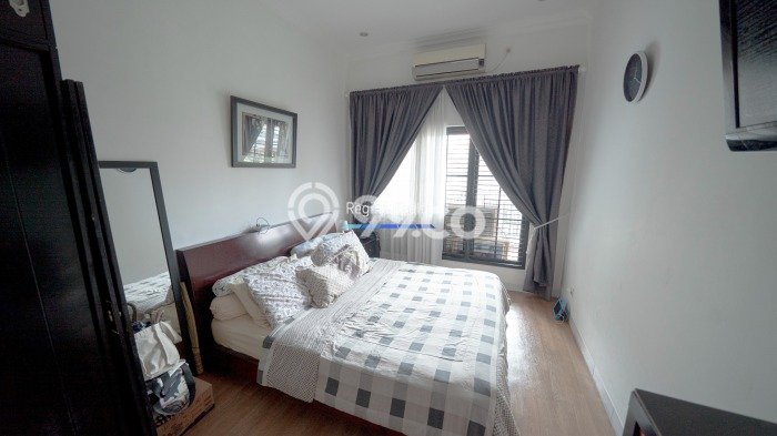 Jual Rumah Luas Elegan Dengan View Cantik di Pondok Indah, Jakarta Selatan Jual Rumah Luas Elegan Dengan View Cantik di Pondok Indah, Jakarta Selatan