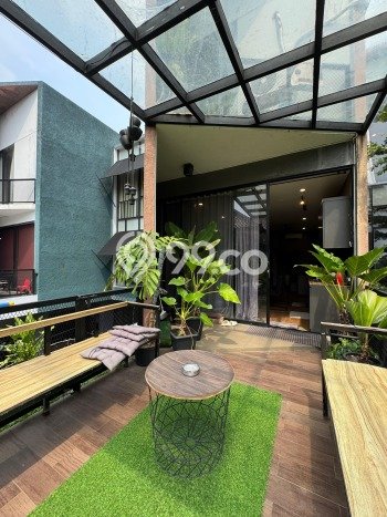 Rumah Luxury Modern Siap Huni di Lebak Bulus Jakarta Selatan Rumah Luxury Modern Siap Huni di Lebak Bulus Jakarta Selatan