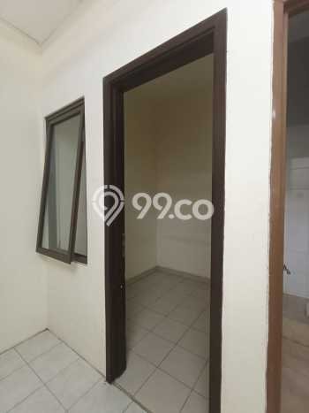 Disewakan! Rumah 3 Kamar Tidur &
2 Kamar Mandi di Bintaro, Tangerang Selatan Disewakan! Rumah 3 Kamar Tidur &
2 Kamar Mandi di Bintaro, Tangerang Selatan