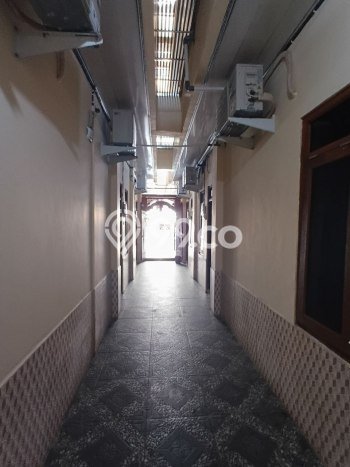 Rumah Kost Dijual di Jebres, Surakarta, Spesifikasi 70 KT, 70 KM, 1300m2 Rumah Kost Dijual di Jebres, Surakarta, Spesifikasi 70 KT, 70 KM, 1300m2