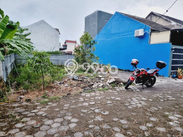Dijual Tanah di Colomadu, Luas 121m2m², Kawasan Nyaman, Kontur Rata Dijual Tanah di Colomadu, Luas 121m2m², Kawasan Nyaman, Kontur Rata
