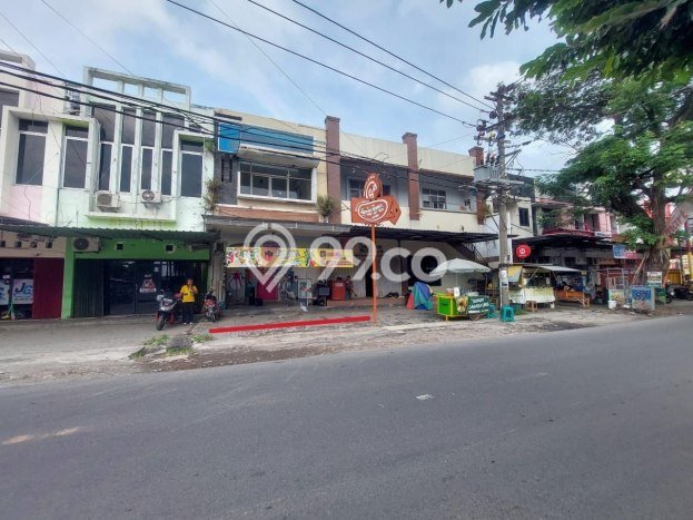 Unit Ruko Dijual di Laweyan Surakarta 188m2 Unit Ruko Dijual di Laweyan Surakarta 188m2