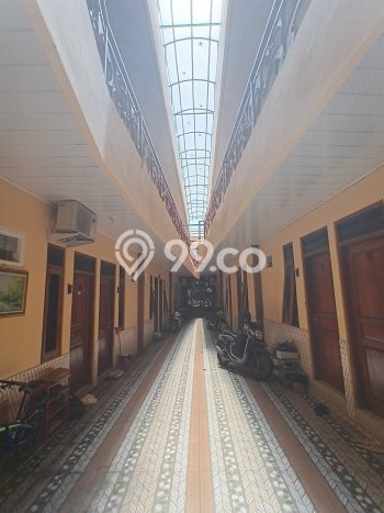 Unit Kost Dijual di Jebres dengan 70 Kamar Tidur & Luas Bangunan 1300m2 Unit Kost Dijual di Jebres dengan 70 Kamar Tidur & Luas Bangunan 1300m2