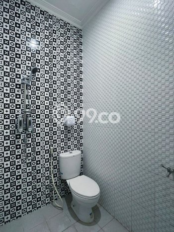 HUNIAN PREMIUM! Rumah di Colomadu, 2 KM, Kawasan Prospektif, LT 100m2m² LB 90m2m² HUNIAN PREMIUM! Rumah di Colomadu, 2 KM, Kawasan Prospektif, LT 100m2m² LB 90m2m²