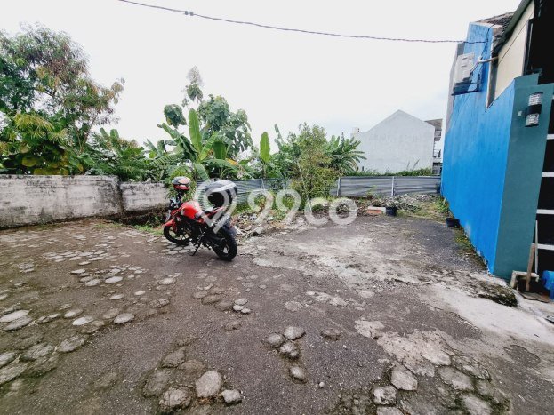 Dijual Tanah di Colomadu, Luas 121m2m², Kawasan Nyaman, Kontur Rata Dijual Tanah di Colomadu, Luas 121m2m², Kawasan Nyaman, Kontur Rata