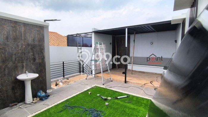 For Sale Rumah Mewah Exclusive di Banjarsari, Solo For Sale Rumah Mewah Exclusive di Banjarsari, Solo