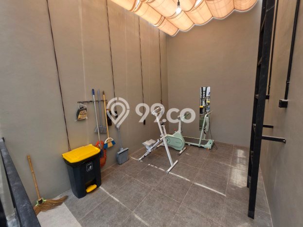 Investasi Kost Dijual di Jebres, Surakarta, Spesifikasi 30 KT, 30 KM, 600m2 Investasi Kost Dijual di Jebres, Surakarta, Spesifikasi 30 KT, 30 KM, 600m2