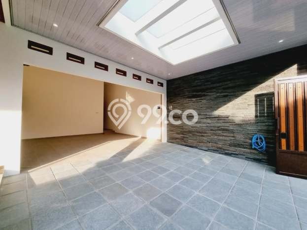 Rumah Berkualitas LT 261m2m² / LB 240m2m² di Lokasi Strategis Banjarsari, Surakarta Rumah Berkualitas LT 261m2m² / LB 240m2m² di Lokasi Strategis Banjarsari, Surakarta