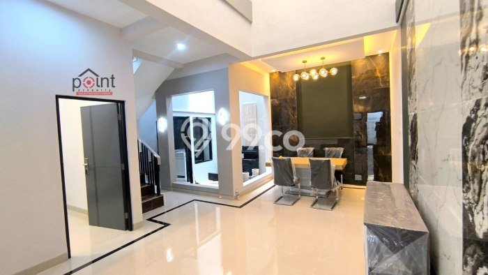 For Sale Rumah Mewah Exclusive di Banjarsari, Solo For Sale Rumah Mewah Exclusive di Banjarsari, Solo