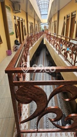 Unit Kost Dijual di Jebres dengan 70 Kamar Tidur & Luas Bangunan 1300m2 Unit Kost Dijual di Jebres dengan 70 Kamar Tidur & Luas Bangunan 1300m2