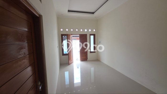 Dijual Cepat Rumah Bagus Siap Huni LB 50m2 di Banjarsari, Surakarta Dijual Cepat Rumah Bagus Siap Huni LB 50m2 di Banjarsari, Surakarta