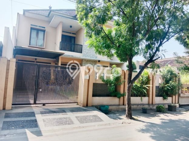 Dijual Rumah 4 Kamar Lokasi Strategis Nyaman dan Strategis di Colomadu Dijual Rumah 4 Kamar Lokasi Strategis Nyaman dan Strategis di Colomadu