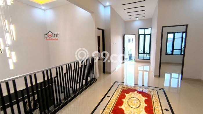 For Sale Rumah Mewah Exclusive di Banjarsari, Solo For Sale Rumah Mewah Exclusive di Banjarsari, Solo