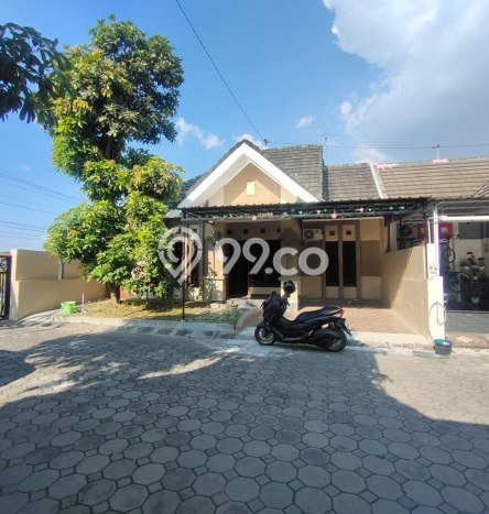 Disewakan Rumah Konsep Minimalis di Colomadu Karanganyar dengan 3 Kamar Disewakan Rumah Konsep Minimalis di Colomadu Karanganyar dengan 3 Kamar