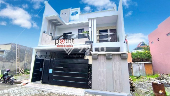 For Sale Rumah Mewah Exclusive di Banjarsari, Solo For Sale Rumah Mewah Exclusive di Banjarsari, Solo