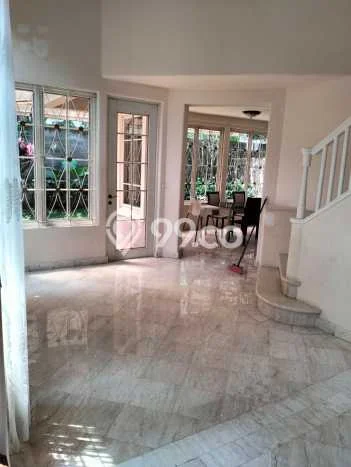 Rumah Luxury Modern Tanpa Renovasi di Sentul City Bogor Rumah Luxury Modern Tanpa Renovasi di Sentul City Bogor