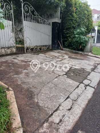 Ready to Use! Luxury House LT 404m2 Desain Modern di Pondok Indah Ready to Use! Luxury House LT 404m2 Desain Modern di Pondok Indah