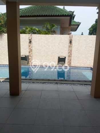 Rumah Mewah LB 350m2 Siap Huni Desain Elegan di Sentul City, Bogor Rumah Mewah LB 350m2 Siap Huni Desain Elegan di Sentul City, Bogor