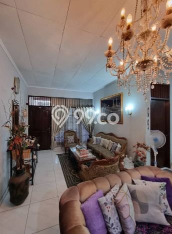 Jual Rumah Mewah Elegan Dengan View Cantik di Pejaten, Jakarta Selatan Jual Rumah Mewah Elegan Dengan View Cantik di Pejaten, Jakarta Selatan