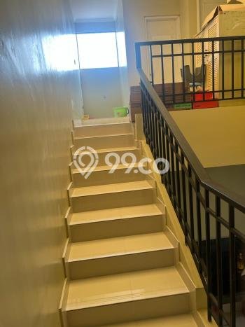 Rumah Luxury Modern Siap Huni di Villa Melati Mas Tangerang Selatan Rumah Luxury Modern Siap Huni di Villa Melati Mas Tangerang Selatan