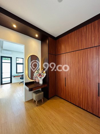For Sale! Premium House LT 392m2 Desain Elegan di Alam Sutera For Sale! Premium House LT 392m2 Desain Elegan di Alam Sutera