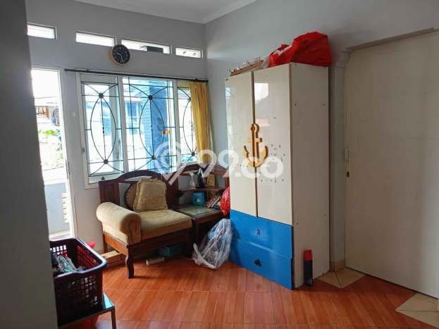 Jual Rumah Favorit Siap Huni LB 165m2 di Karawaci, Tangerang Jual Rumah Favorit Siap Huni LB 165m2 di Karawaci, Tangerang