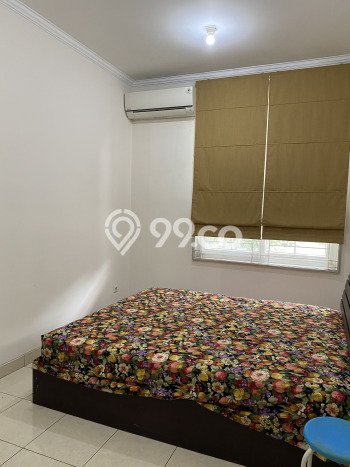 Rumah Eksklusif Siap Huni LT 162m2 di BSD, Tangerang Selatan Rumah Eksklusif Siap Huni LT 162m2 di BSD, Tangerang Selatan