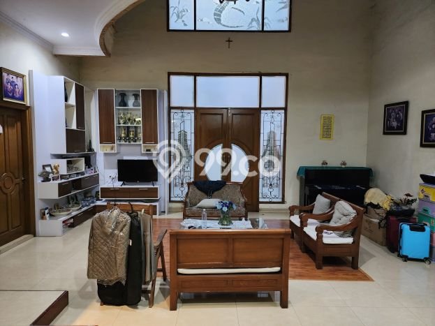 Hunian Elit LB 460m2 Siap Pakai Desain Elegan di Alam Sutera, Tangerang Hunian Elit LB 460m2 Siap Pakai Desain Elegan di Alam Sutera, Tangerang
